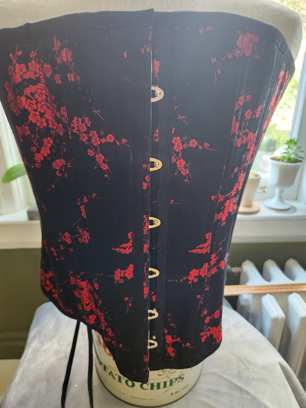 Red and Black Overbust Corset - Size 18 (?) with Embroidered Flowers